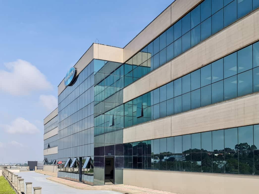 A view of the front of the Roeslein office building in São Paulo, Brazil.